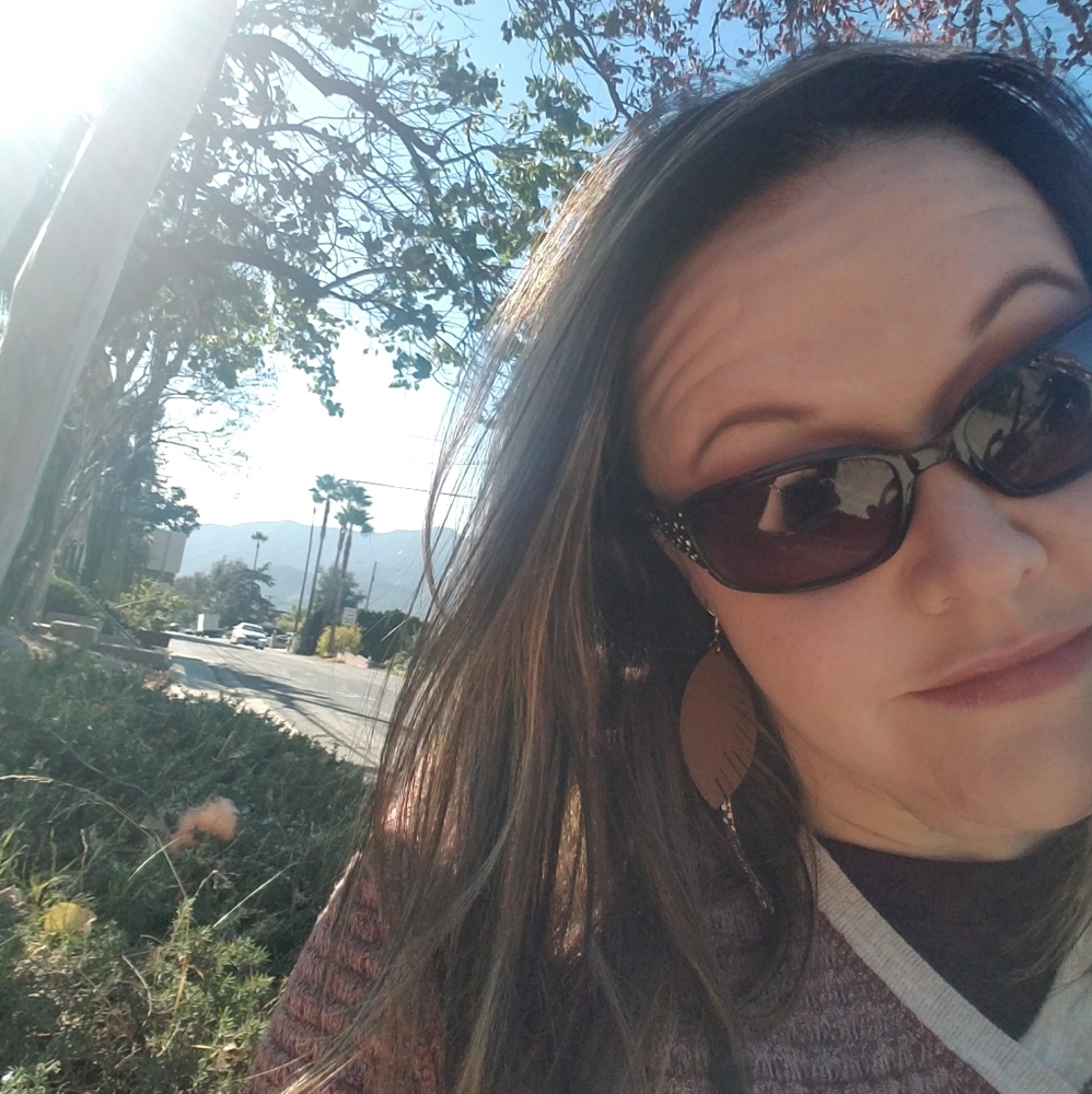 Meet your Posher, Jenn